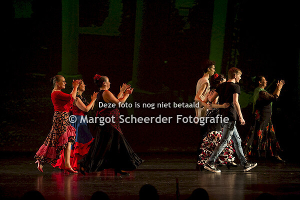 28. In een Spaans straatje