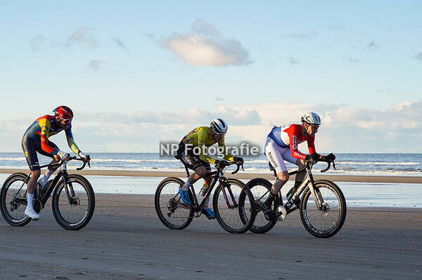 Egmond pier Egmond 2025