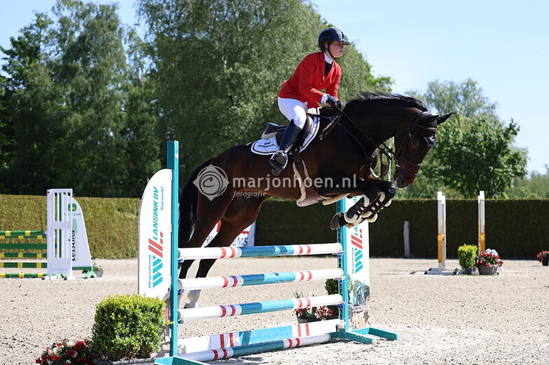 202A_DENEKAMP_1.00_10MEI2025