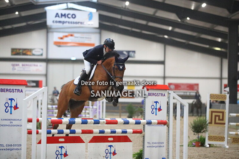 De Voornruiters De Meern Springen Paarden 01-11-2024 110 cm