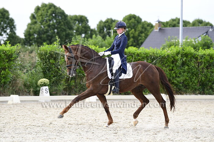 Julia Willemsen - Goya-Odette B