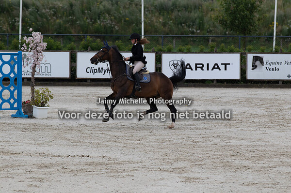 Senna Beckers - Corsini