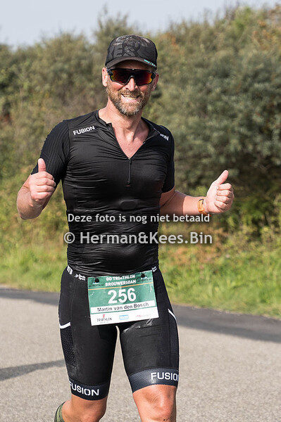 2021 GO Triathlon Brouwersdam Lopen