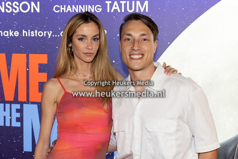 premiere Fly me to the Moon