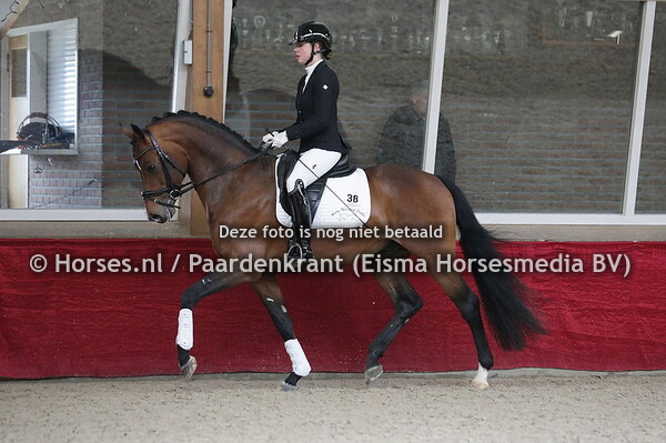 38 OZ (Kaiser Weltino x Peninna v. Houston)