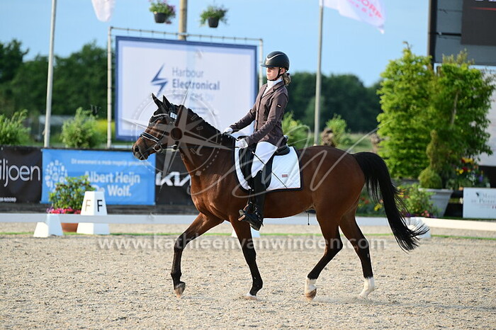 Madelief Wattel - Oosterhof's Kentijn