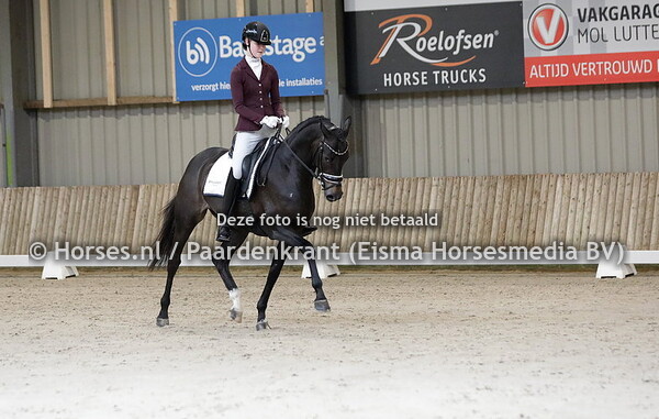 30 JJ Gloria (Grand Galaxy Win x v. Sandro Hit) Lonneke Borninkhof