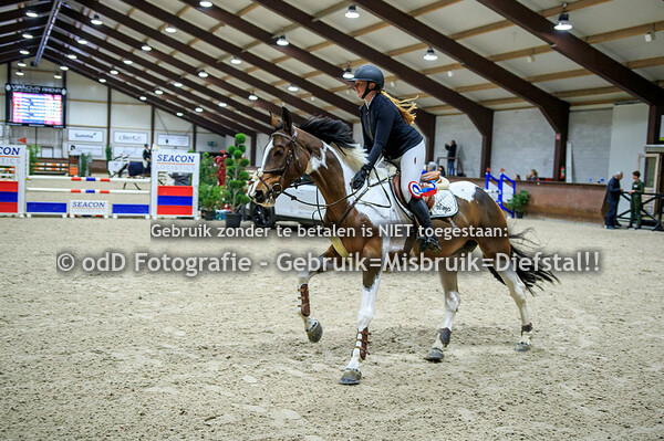 CH RV De Karwats 100cm Peelbergen 25-11-23