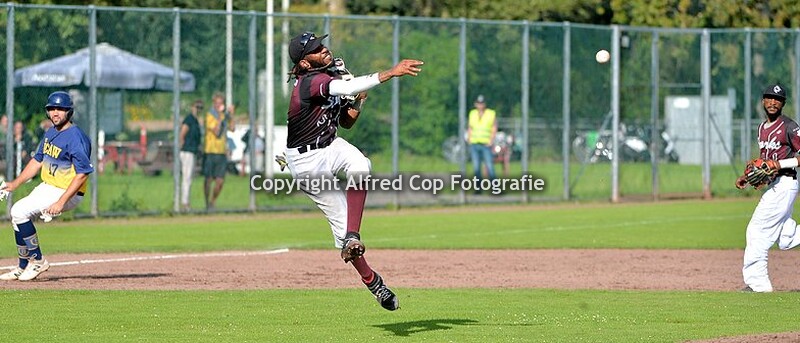 STORKS_HCAW 23-8-2020