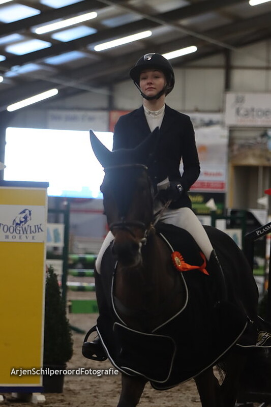 Indoor Hartje Drenthe 15-01-2023 Prijsuitreiking 100cm 1e Parcours