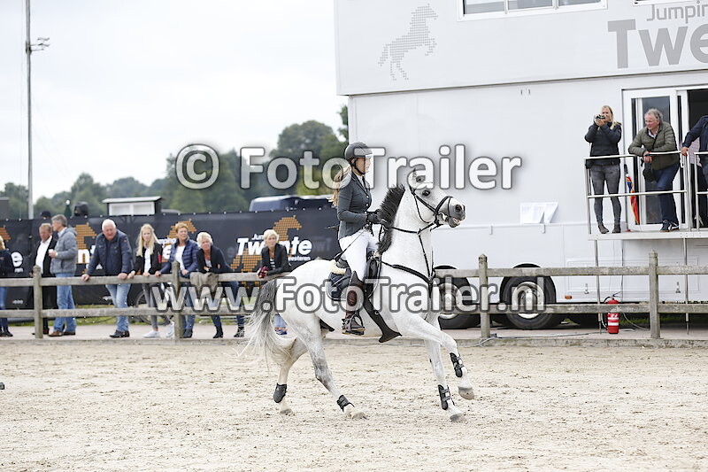 Marlene van den Brom