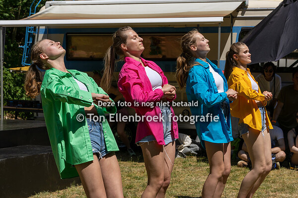 Festival_de_danse_zaterdag12-15