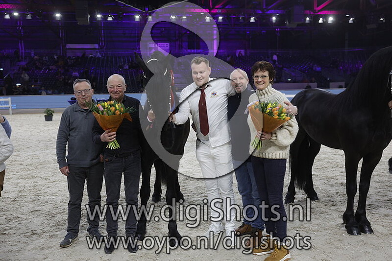 Qaiser 332 v. Boet 516