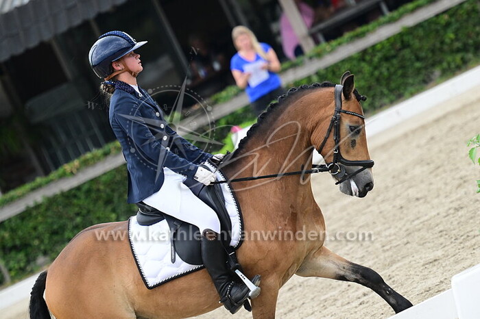 Olivia Pouwel - Felix