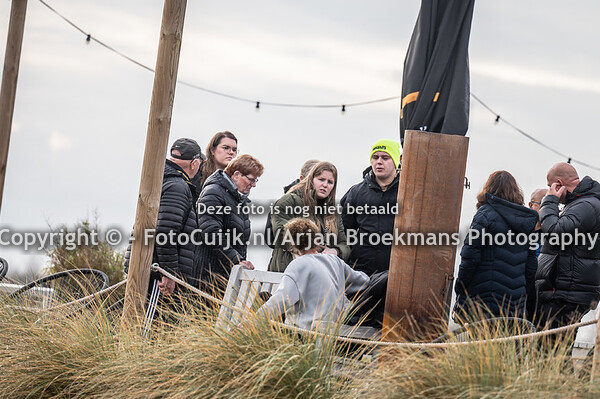 Nieuwjaarsduik bij Évive aan het water - 2023