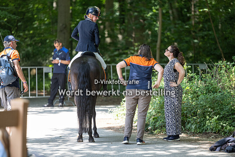 Felyne Boschloo - Shakira