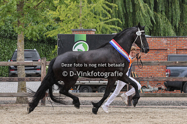 100. Lotte fan Bloemhof