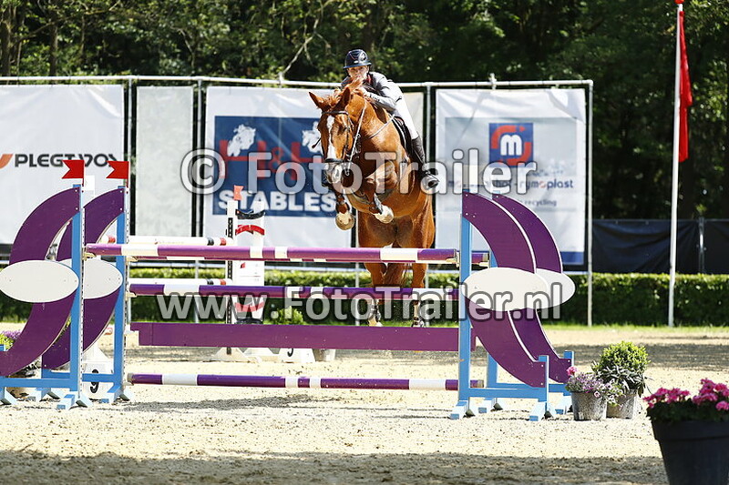 aleksandra pushkarskaya