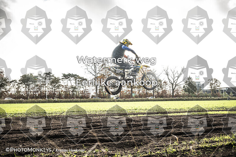 -- ONLINE -- OTR Handel - locatie Jump - Overige foto's/ spatbord kleuren