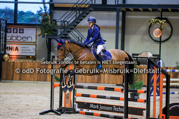 Jumping Indoor Leunen Paarden 95 05-01-24