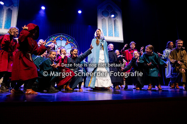 9. De Heilige Graal – De Heilige Graal