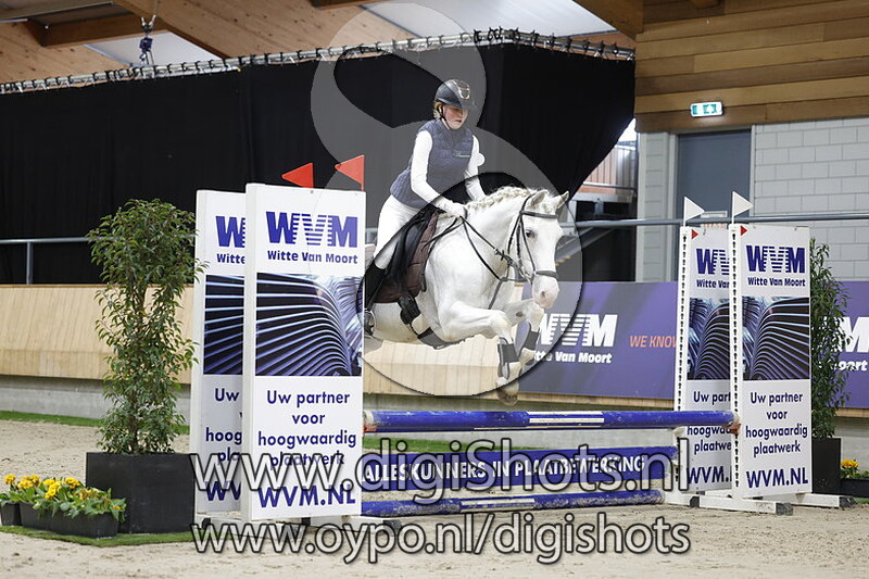 Fleur van der Hoeven