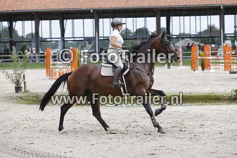 kirsten van den berg