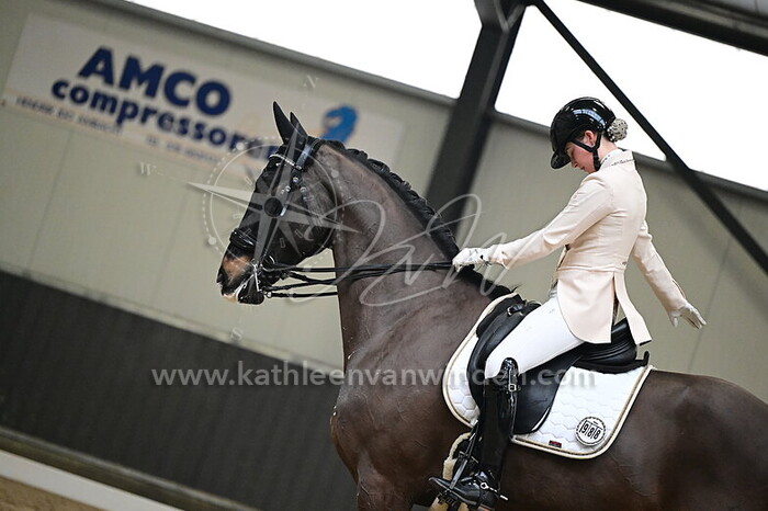 Kayla Vorstelman - Dymas the King