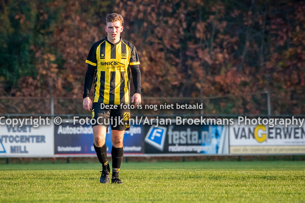 SES 1 - Venhorst 1 (Voetbal)