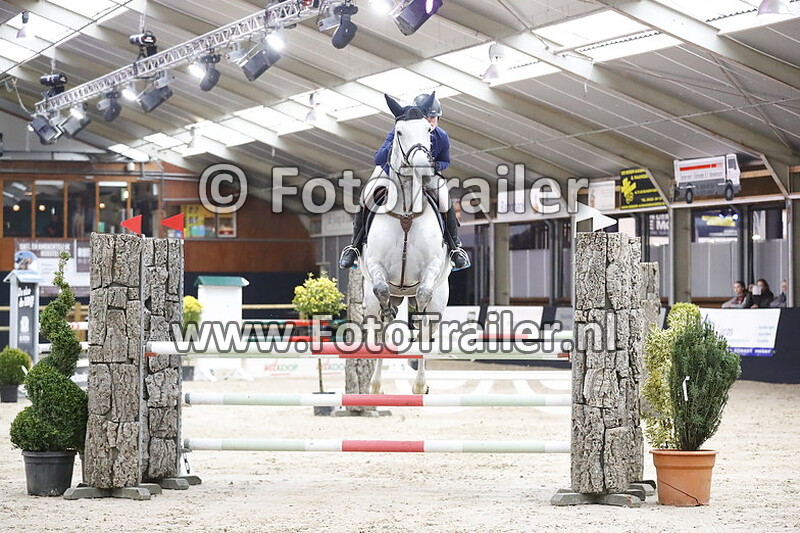 savannah van den hof