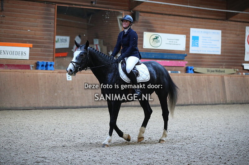 PV Midland Dressuur 17-12-2023 11.00-13.00 uur