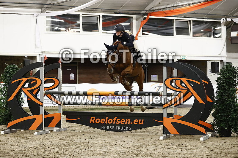 esmee kijk in de vegte