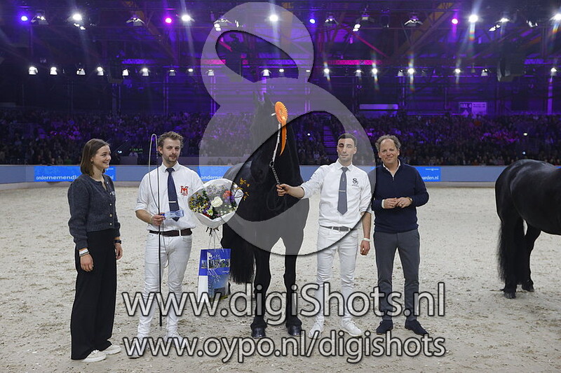 Menne 496 v. Norbert 444