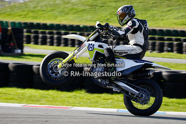 JUNIOR TRACK 16 MAART '24