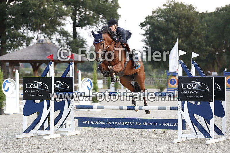 sandra van den outenaar