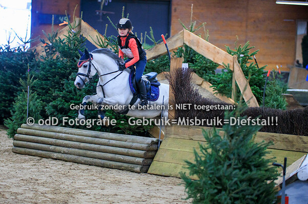 Indoor SGW De Mortel Cross Pony's abc 29-12-23