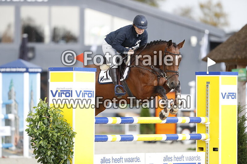 monique koobs van den belt