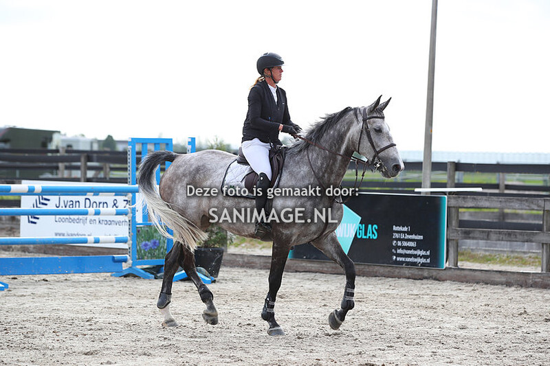 Reigersburgh 26-05-2022 Springen Paarden 130 cm