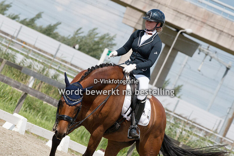 Nikki Stehouwer - Giorgio Apache