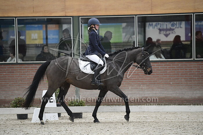 Cate Pouw - Esperanza