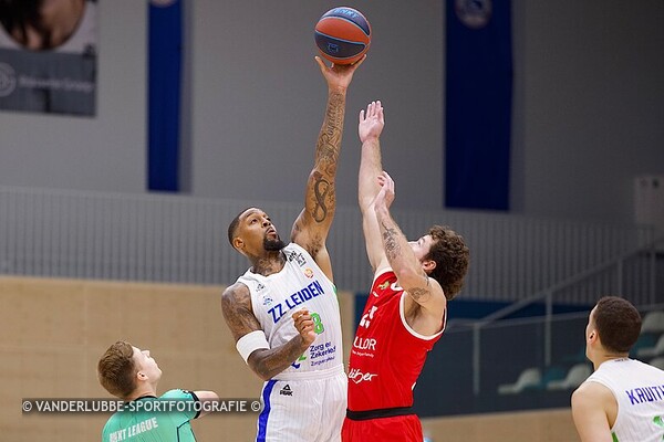 ZZ LEIDEN-ARTLAND DRAGONS: 97-102