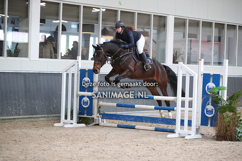De Voornruiters De Meern Springen Paarden 02-12-2023 90 cm