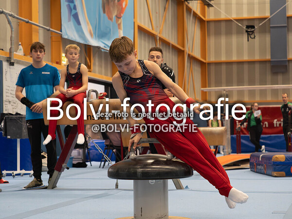 06-12-2025 Heren turnen wedstrijd 2 Map 1