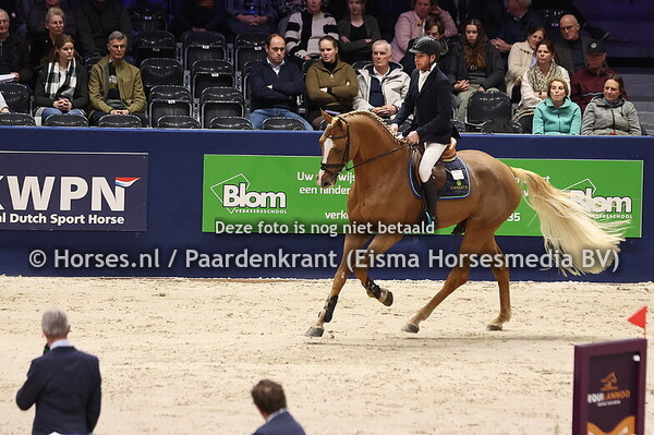 Ruzgar VII S met Bart Bles