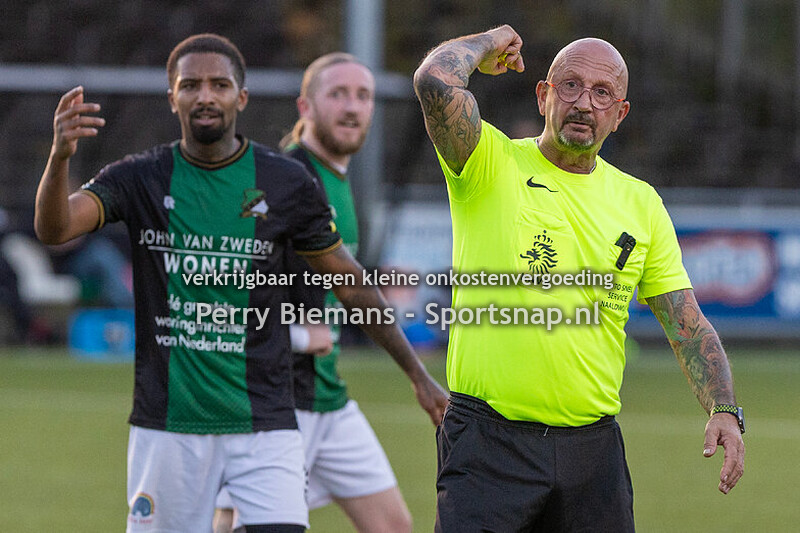 2025-11-01 voetbal; DHC - Concordia