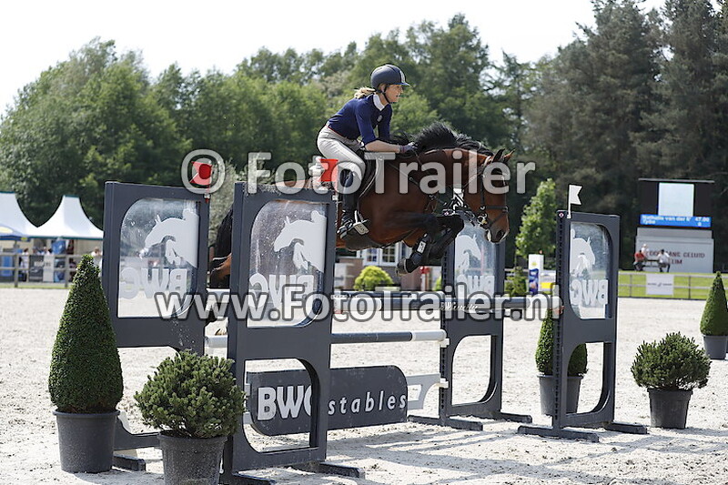 Nathalie Van der Mei