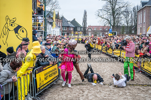 Knakworstrennen - Beugen