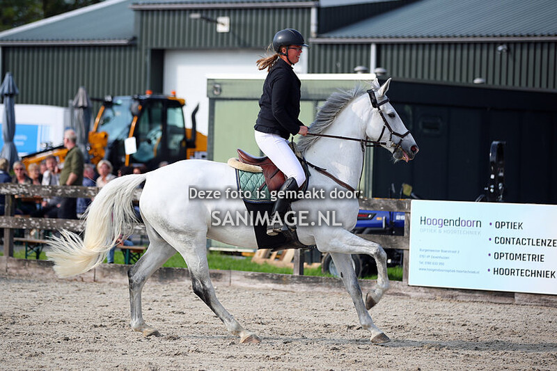 Reigersburgh 18-05-2023 Springen Paarden 1.20/1.30m