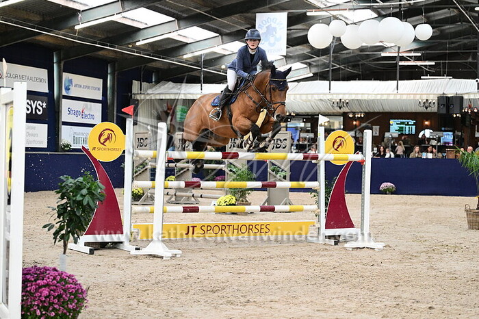 Jessy Tewis - Jelvet