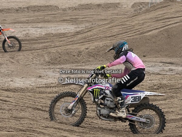 Strandcross Lemmer 500cc manche 1